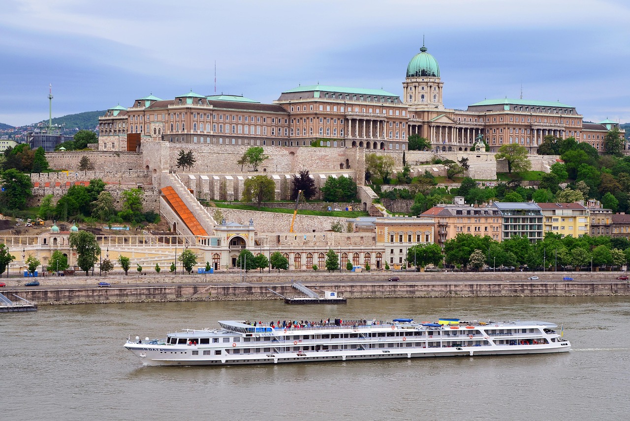48 Hours in Budapest: The Ultimate Weekend Essentials Guide